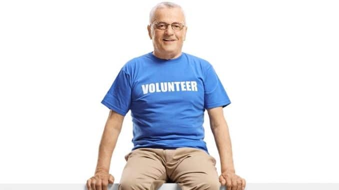 Mature man volunteer