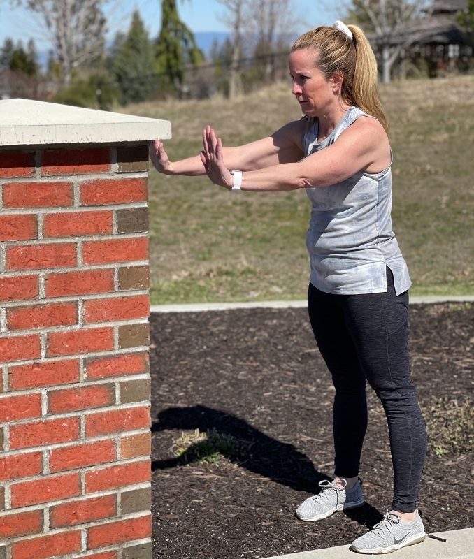 Wall Push Off Push Up 3