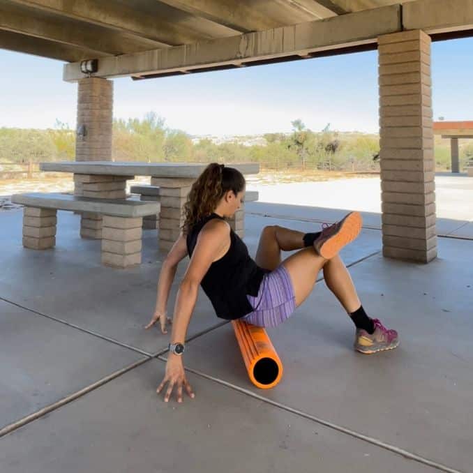 Foam Roll Glutes