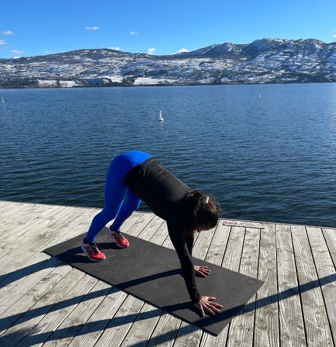 Forward Fold to High-Low Plank 3