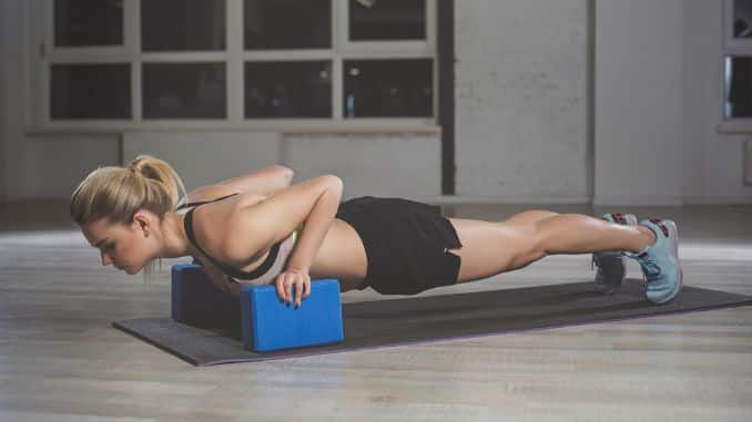 High to Low Plank Pose - end