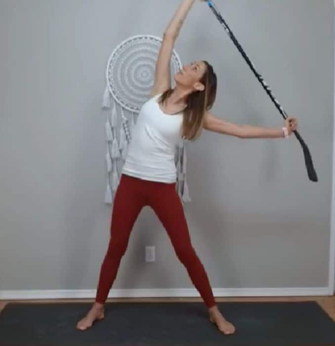 Side bend end - 2 - Golf Warm Up Exercises