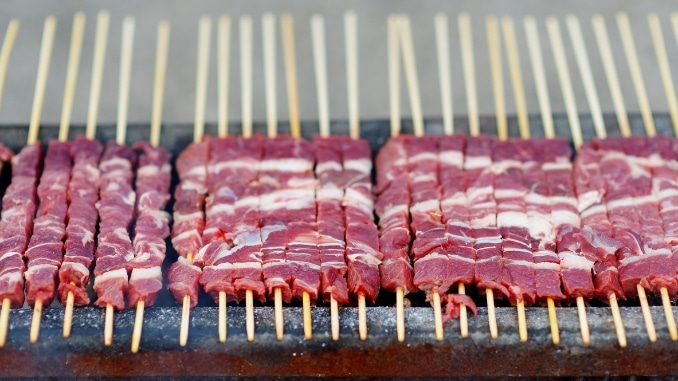 Unhealthy Barbecue Habits - Bad Things About Summer